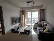 凤凰城天悦 三房两卫 94平 南北通透 房态好