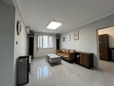 大社区 电梯房 精装修 三室两厅全家具家电拎包入住