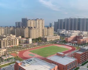 新放急售 中海花园 10500/平望金湾操场 可做3+1户型