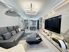 博君小区 带装修 好楼层 房东诚心出售 好讲话