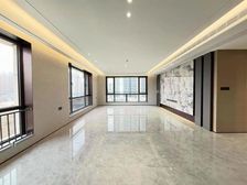 保利天悦 南北通透 装修好 医疗配套成熟 商圈成熟 次新房