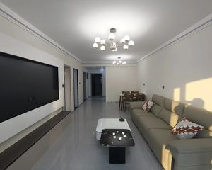 七中本部胜利路小学温莎花园二期精装全阳两居室全天采光拎包入住