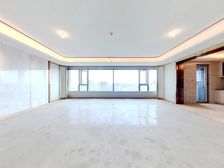 保利天悦 4室2厅 南 北