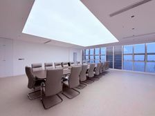 轻轨旁好停车 平层1000平 租金含物业! 豪装拎包办公