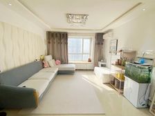 业主精装 送车位 好楼层全天采光 丽景福苑三居