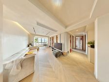 蟠龙馨苑 3室2厅 133.89平 装修70万 看房方便