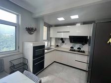 东湖旁 双卫生间 低密宜居 装修好 采光足 南北通透户型好