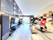 DBC加州小镇C区 精装婚房 满五年V1 中间楼层 看房方便