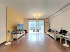 笋盘 05年品质小区 三房两卫全明 房东已买急售 随时看