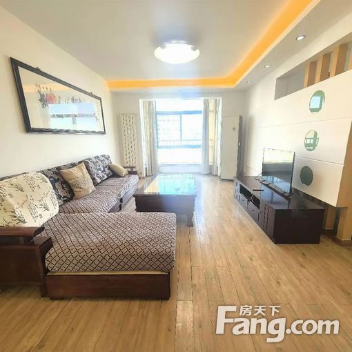 免押金 可月付 华龙路 精装大三室两卫 有车位包物业随时看房