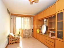 燕山 · 宏塔社区 · 3室 · 1厅