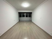 地铁口旁必看好房!楼层好,拎包入住,诚心出售,看房很方便