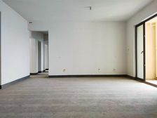 兼顾湖景山景,视野一览无余,大横厅,房源和价格确保真实