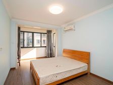 ,三开间朝南,大三房,配套齐全,边套全明,诚心出售