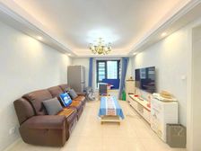 带电梯 交通便利 满五 近地铁 双卫生间 楼层好 房东急置换