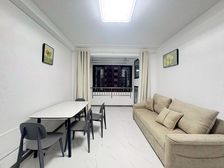 电梯洋房 一层两户 板式南北通 紧临师三校园 业主去外地生活