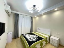 电梯已成,三轨地铁,全新精装小3房,送2个固定车位!!