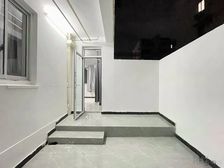 新出花园位置,送20平花园!送2年前精装,带车位!