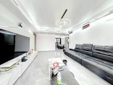 中铁伊萨贝拉 6室2厅 南