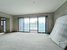 溜十久荬蔡家新天泽次新房,真实在售,大横厅,三房双卫,采光好