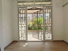 现场实拍 送35平方院子 双南双阳台 西边套全明 近地铁随时