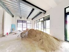 鲁能9号独栋别墅 满2年 土建已做好 带大花园