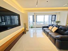 首付5千,定制精装,现房,拎包入住,贵阳一中随时可看到,