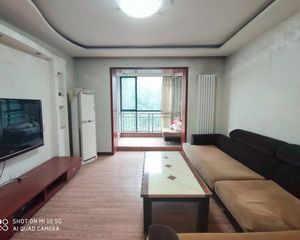 领秀华城 近医院 密度低 交通便利 商业配套齐全 满五