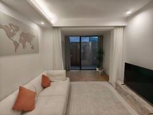 万小一楼带花园,精装修拎包入住,满五,静安曹家渡,配套成熟