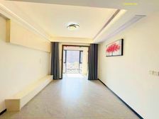 万宝商圈次新小区 满2年 近地铁 精装3房 电梯商品房