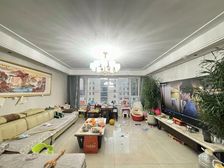 南北通透 商业配套齐全 带电梯 双卫格局 精装好房 次新房