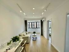 民苑小区 格局方正 诚意出售 低总价房源