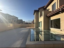 гö¶À¶°Ñù°å¼ä »§»§ÎÂȪÈë»§ ËÄÃæ²É¹â ˽¼ÒµçÌÝ Ò»²ãÀÏÈË·¿