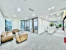 临江正瞰江双工区10米大气前台丨力帆中心1000平实力来看