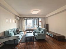 淮海路景观南北2房带产权车位,看房有钥匙,看中价格大谈!