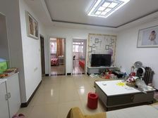 十九中附近富力城中间楼层 业主自住房经典的三室通体阳台老证