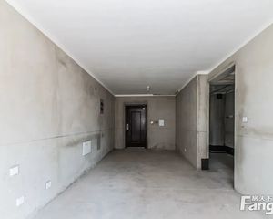 恐龙园旁 美林湖龙门里3室毛坯 靠环球港 找我享渠道优惠