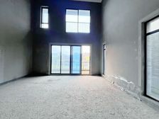 急!华为旁 万科棠樾(别墅) 层层看湖景 上下四层