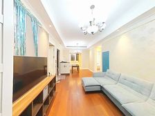 小区中间风景位置,标杆户型,房东别墅定好,诚意出,看房随时