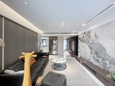 新上星河国际十区三层豪装 家具家电装修花了300多万 满2