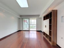 边套靠河小高层,送12平大阳台,一梯两户,单价6万,出国急售