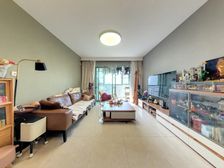 盘古园府户型方正卧室朝南带阳台户型通透客厅宽敞