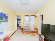 此房满五年,全明户型,采光好,楼下小区绿地,视野好