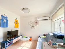 (新上房源)位置安静,楼层好,交通方便,精装全送,一梯两户