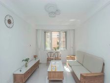 德平路地铁口,精装修三房,中间楼层,诚意出售,拎包入住