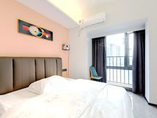 保利央企开发商精装修交付,实用一房诚意出售!