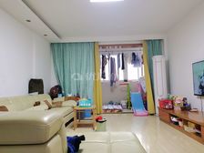 急售西陵区三峡大学 黄河路 电梯边户三房 拎包入住