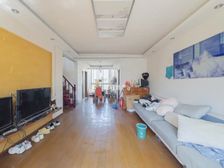 张江南 周浦地铁口 简装顶楼复式 超值性价比