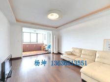 海上华庭大3居137.21平南北朝向视野开阔采光好