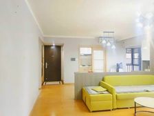 此房税费低 卓越蔚蓝山精装3 室,比同户型单价低